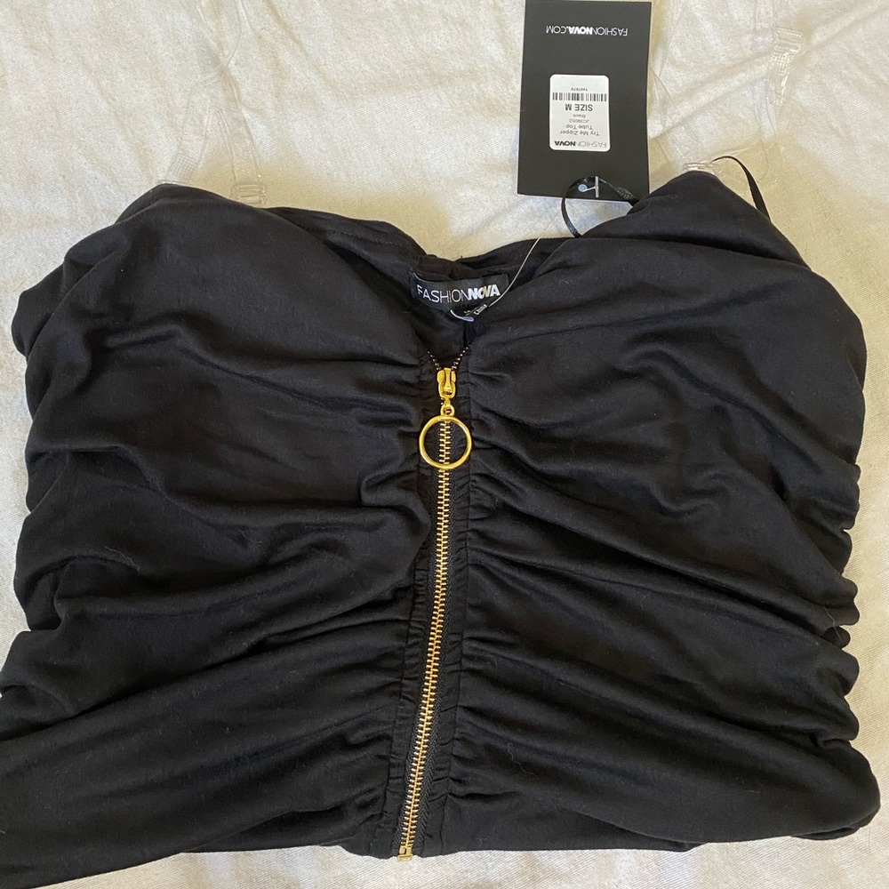 Fashion nova scrunched top